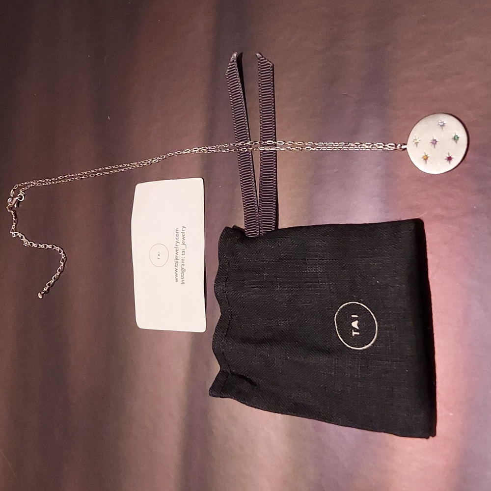 NWT Tai Jewelry Silver Medallion Pendant Necklace